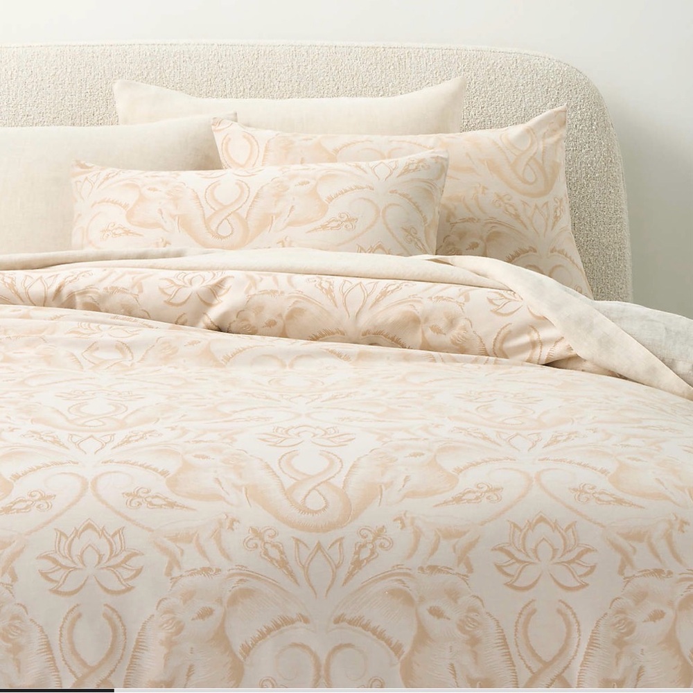CB2 Entwined Elephants Natural King Duvet Cover - The White Lotus